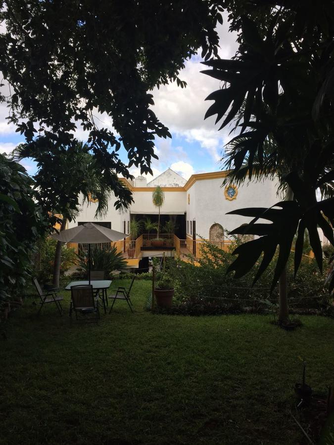 Hotel San Miguel Arcangel Исамал Екстериор снимка