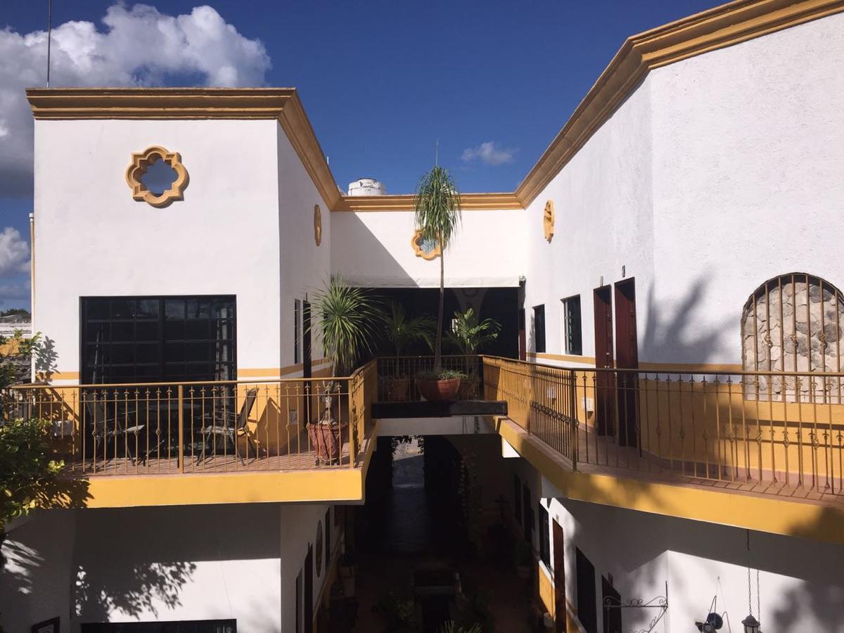 Hotel San Miguel Arcangel Исамал Екстериор снимка