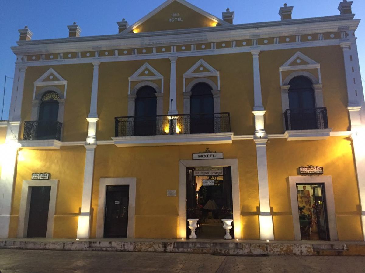 Hotel San Miguel Arcangel Исамал Екстериор снимка